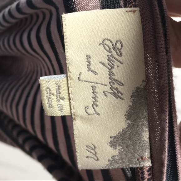 Elizabeth and James T-Shirt Pink Green V Neck Stripes Medium - Picture 9 of 11